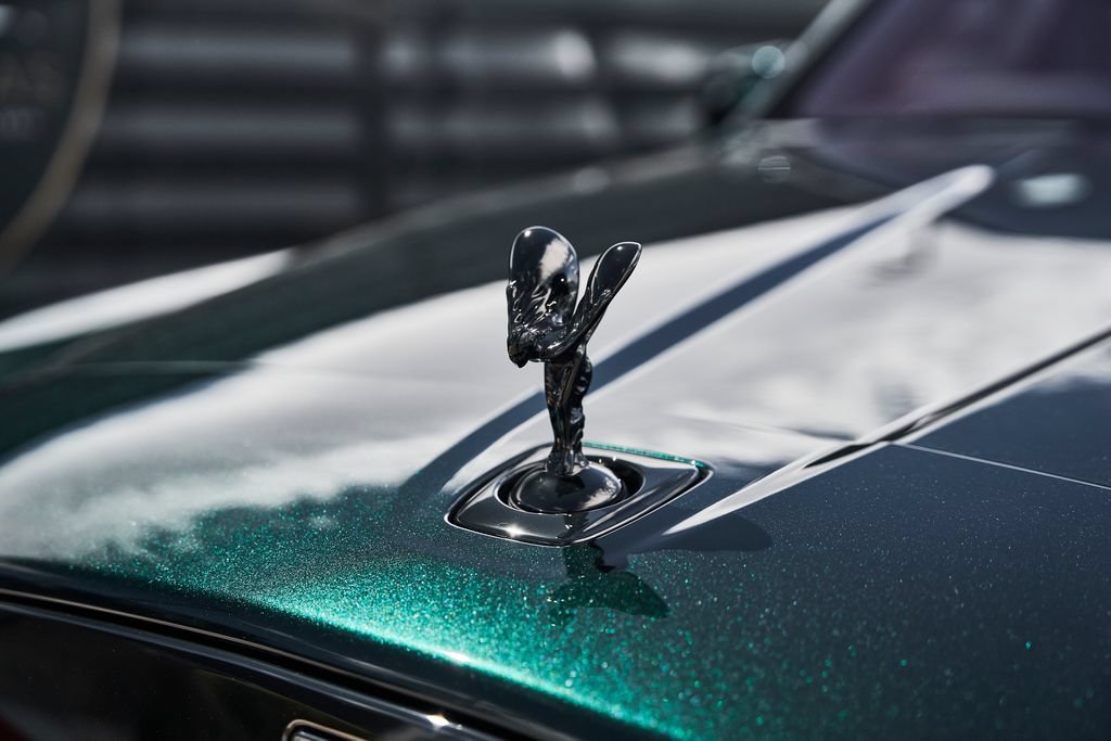 Used 2026 Rolls-Royce Cullinan Black Badge AWD/4WD image 8