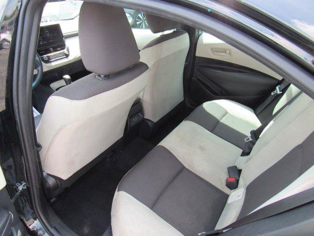 Used 2025 Toyota Corolla LE FWD image 17