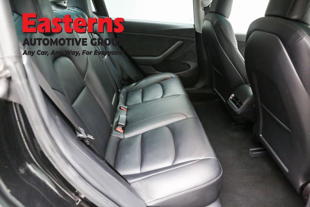 Used 2021 Tesla Model 3 Standard Range Plus image 20