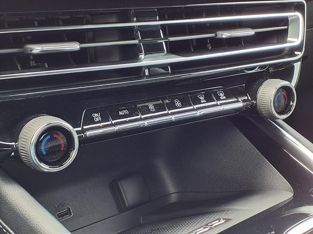 New 2026 Chevrolet Traverse LT w/ Midnight/Sport Edition image 19