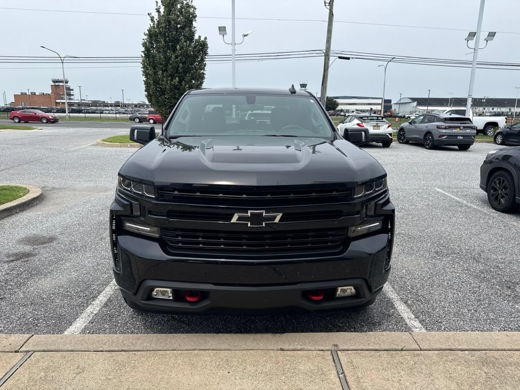 Used 2022 Chevrolet Silverado 1500 RST w/ Redline Edition AWD/4WD image 3