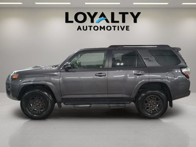 Used 2023 Toyota 4Runner TRD Off-Road Premium w/ Off Road Premium Plus Package AWD/4WD image 2