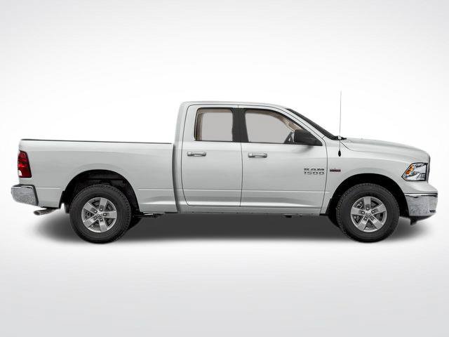 Used 2024 RAM 1500 Classic SLT AWD/4WD image 30