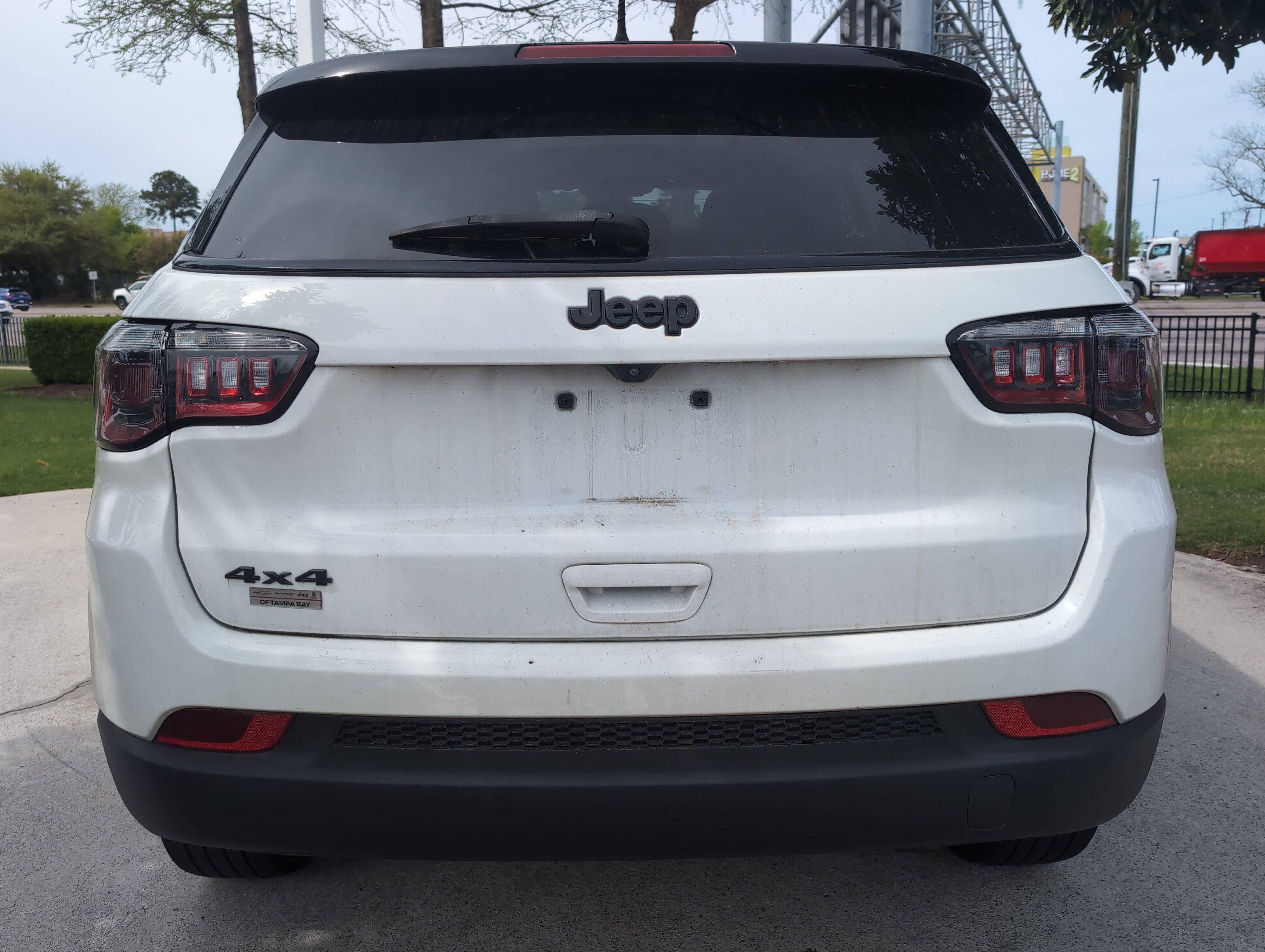 Used 2023 Jeep Compass Altitude w/ Sun and Sound Group image 9