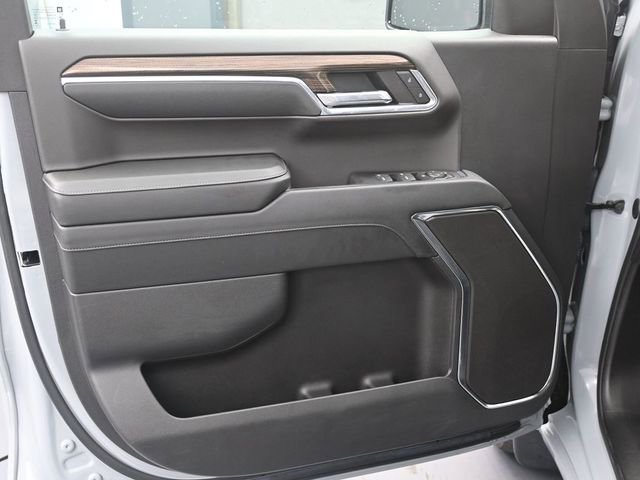Used 2024 Chevrolet Silverado 1500 LT image 18