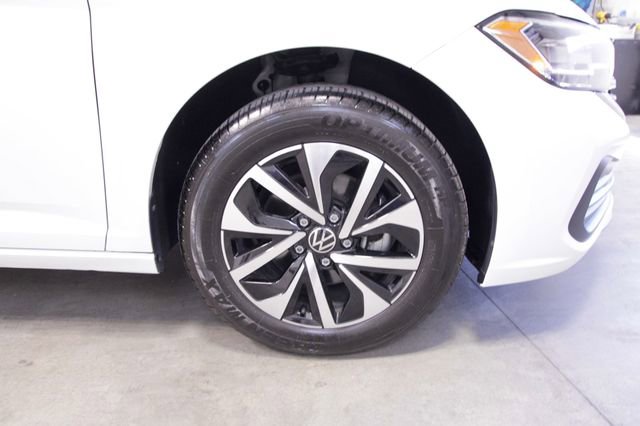 Used 2022 Volkswagen Jetta S image 11