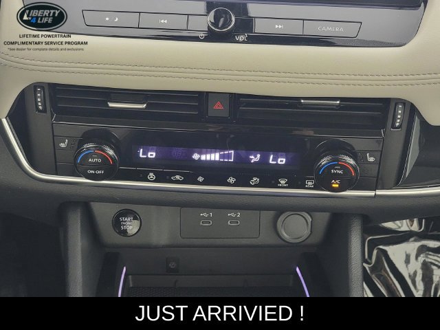 Used 2026 Nissan Rogue SL AWD/4WD image 23