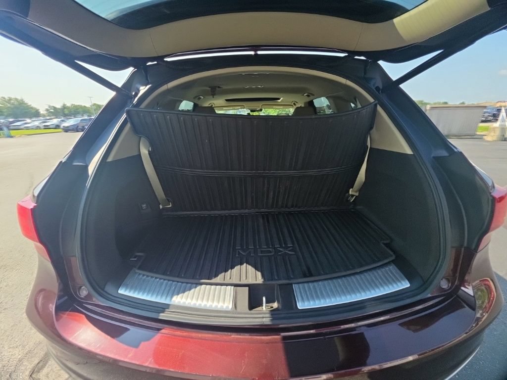 Used 2017 Acura MDX w/ Technology Package FWD image 28