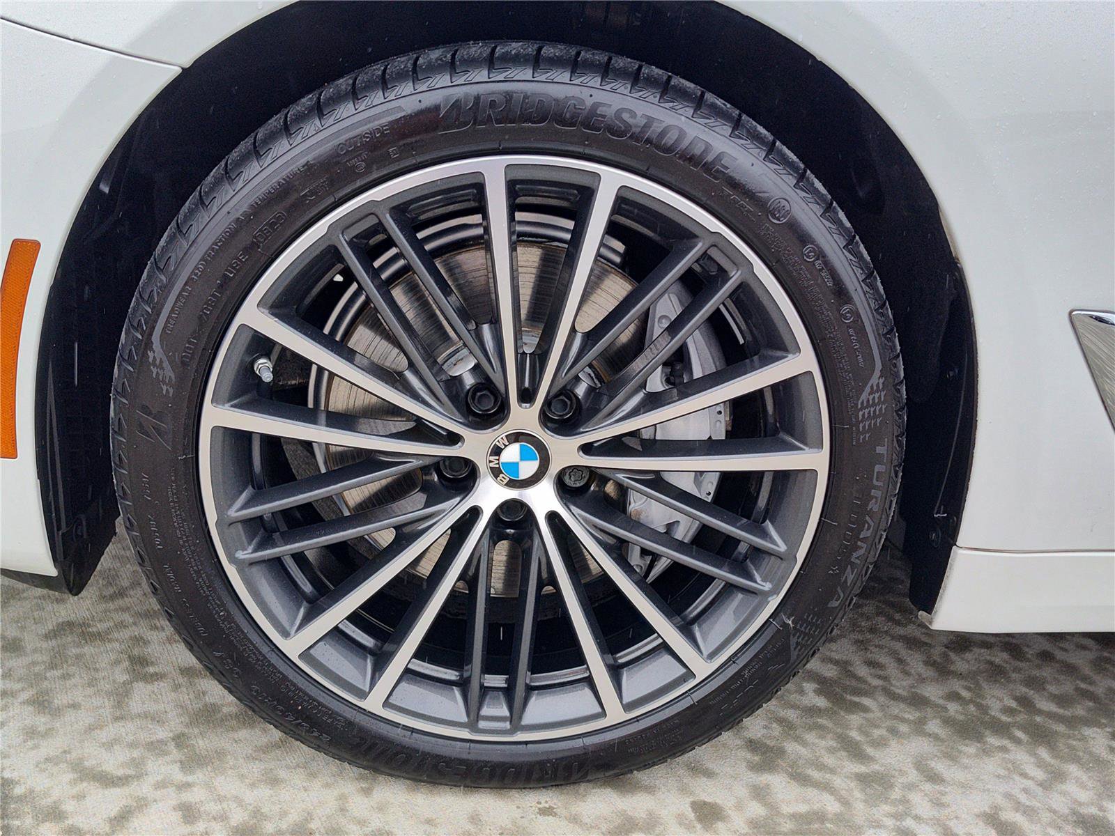 Used 2022 BMW 540i w/ Premium Package RWD image 10