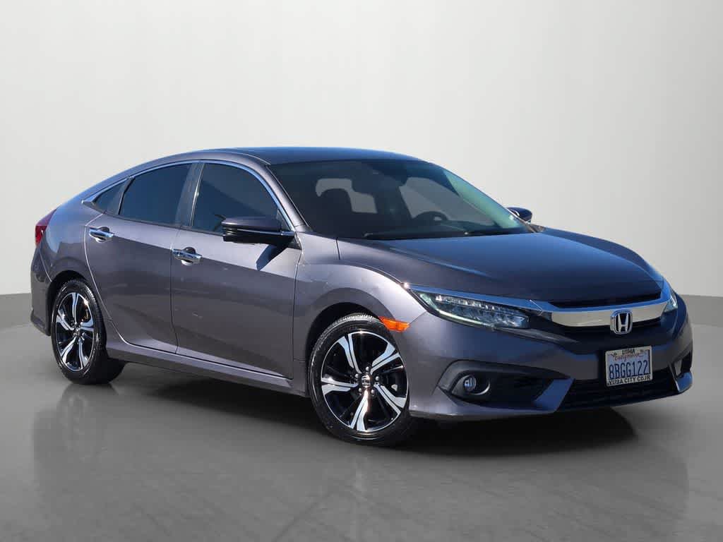 Used 2017 Honda Civic Touring image 8