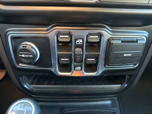 Used 2021 Jeep Wrangler Unlimited Sport image 20