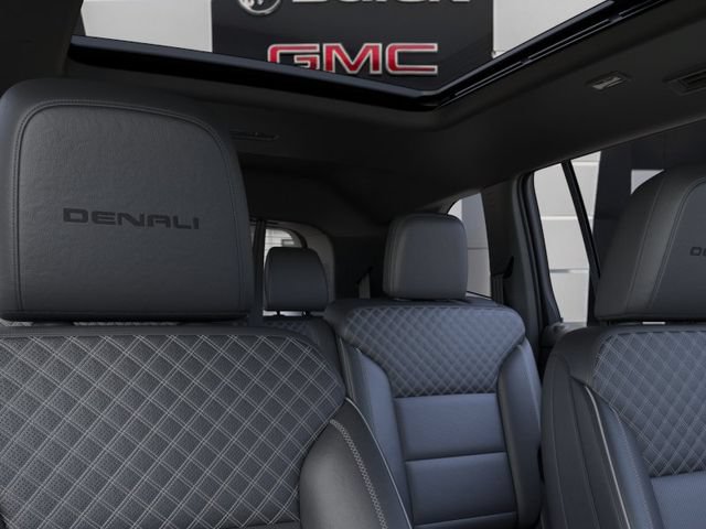 Used 2026 GMC Acadia Denali w/ Super Cruise Package FWD image 24