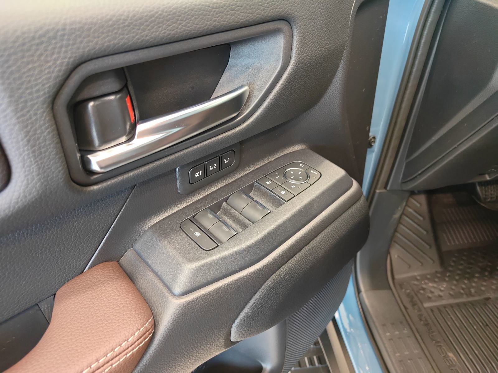 New 2026 Toyota Land Cruiser w/ Premium Package image 10