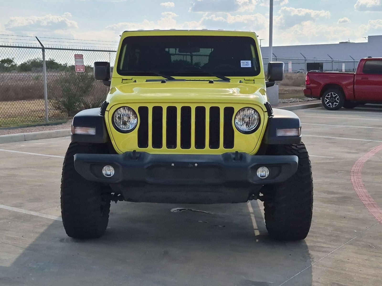 Used 2023 Jeep Wrangler Unlimited Sport AWD/4WD image 8