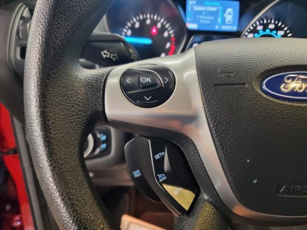 Used 2015 Ford Escape SE FWD image 19