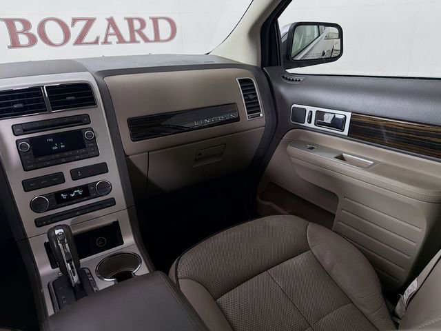 Used 2010 Lincoln MKX 2WD image 27