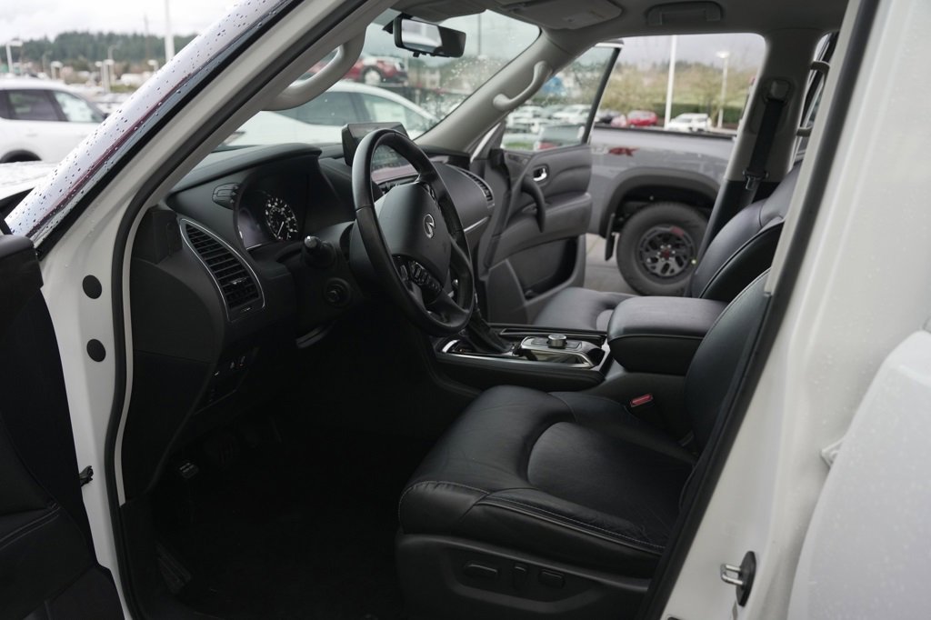 Used 2024 INFINITI QX80 Luxe image 15
