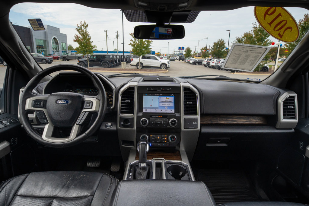 Used 2019 Ford F150 Lariat w/ Equipment Group 502A Luxury RWD image 15