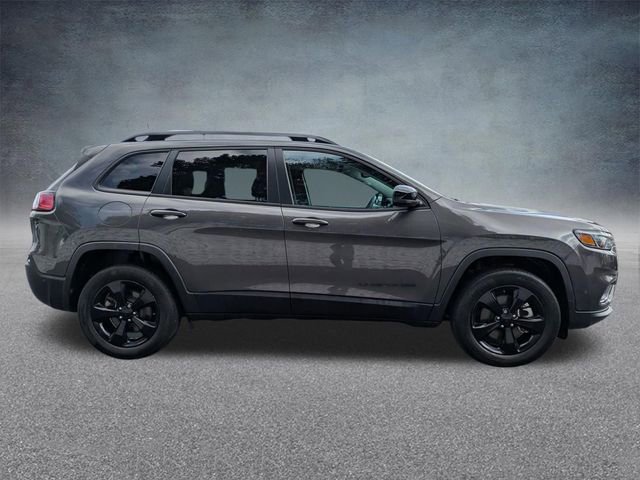 Certified 2023 Jeep Cherokee Altitude Lux w/ Mopar Interior Package AWD/4WD image 2