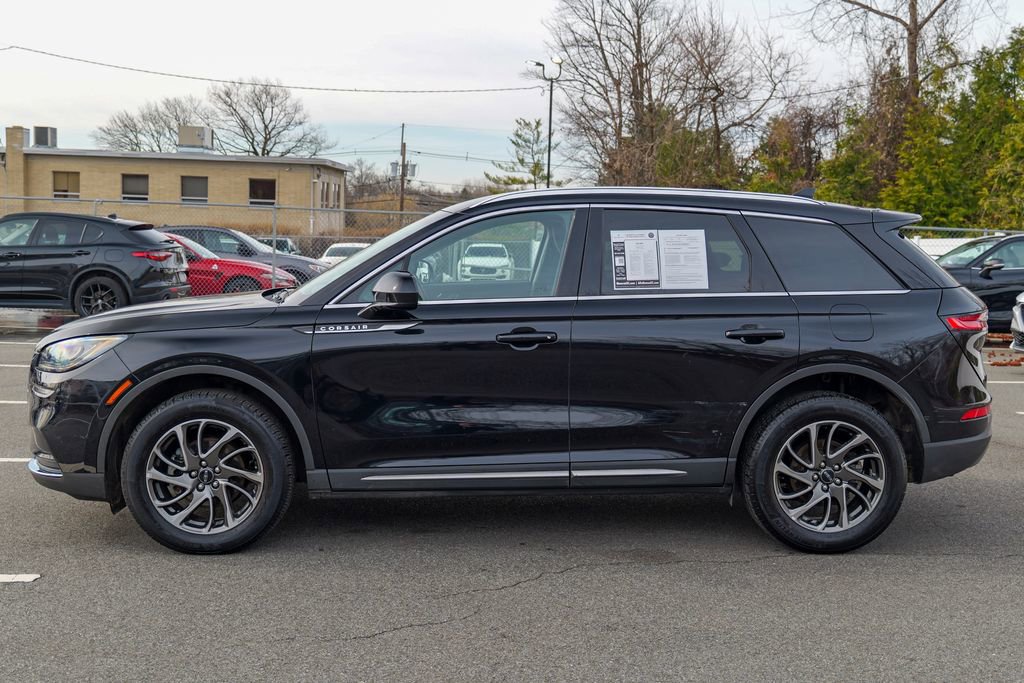 Used 2022 Lincoln Corsair AWD w/ Equipment Group 101A image 4