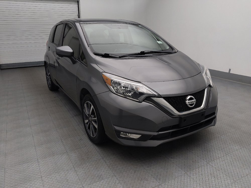 Used 2017 Nissan Versa Note FWD image 14