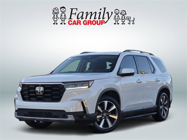 Used 2025 Honda Pilot Elite