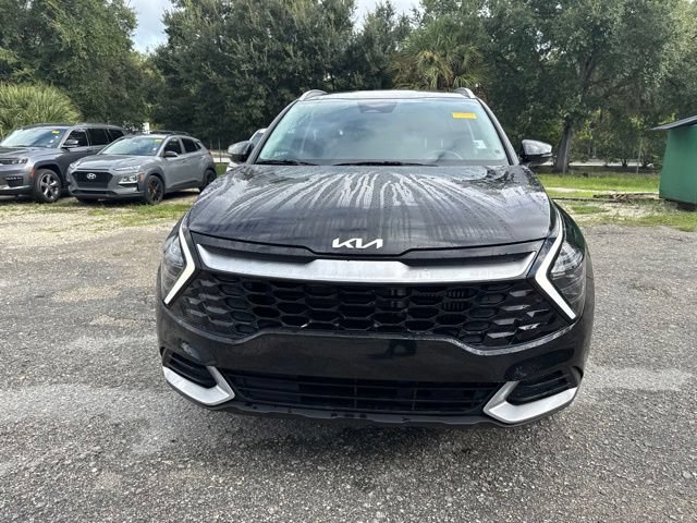Certified 2025 Kia Sportage EX AWD/4WD image 8