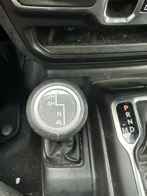 Used 2021 Jeep Gladiator Sport AWD/4WD image 30
