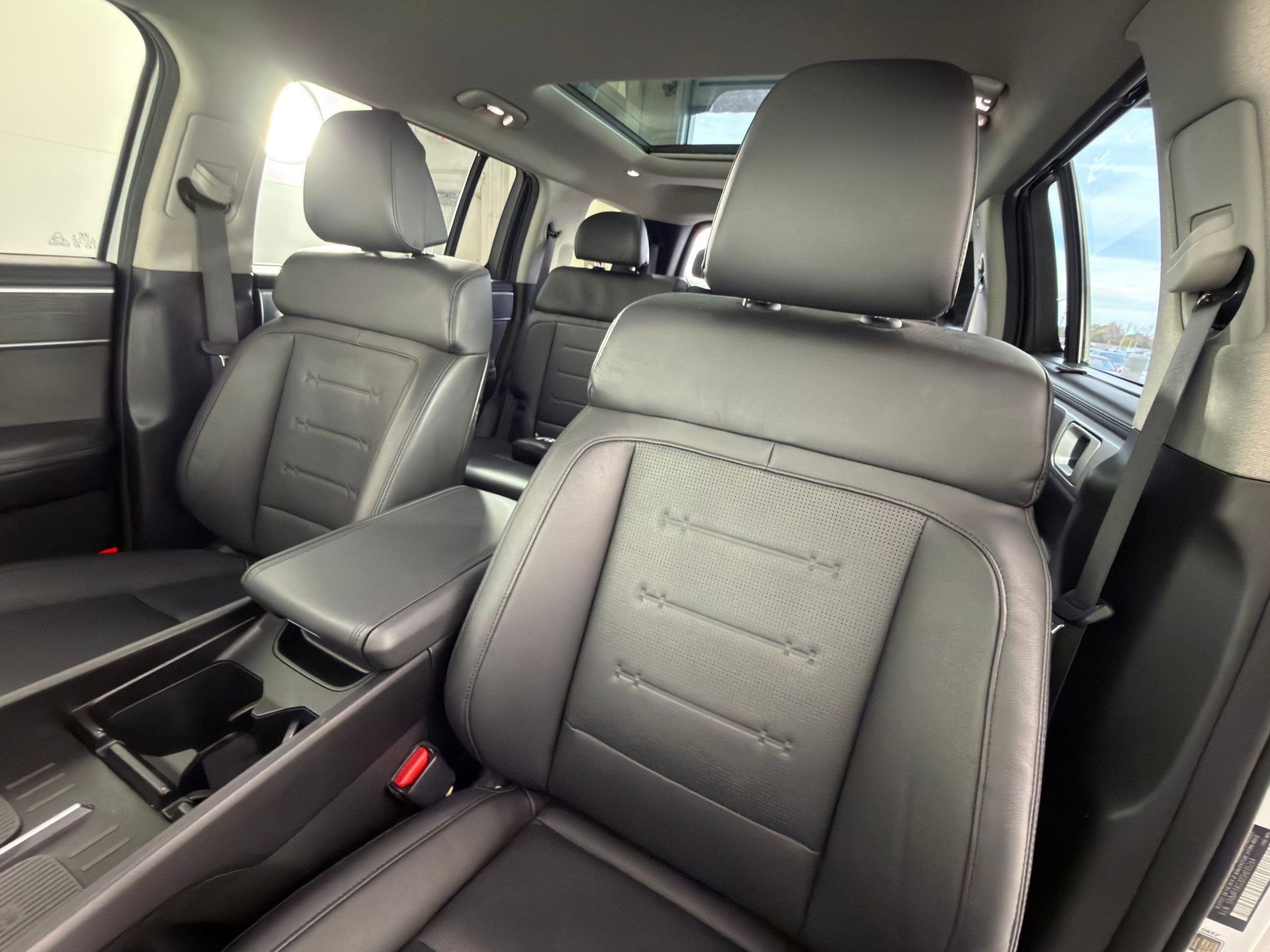 Used 2025 Hyundai Santa Fe Limited image 21