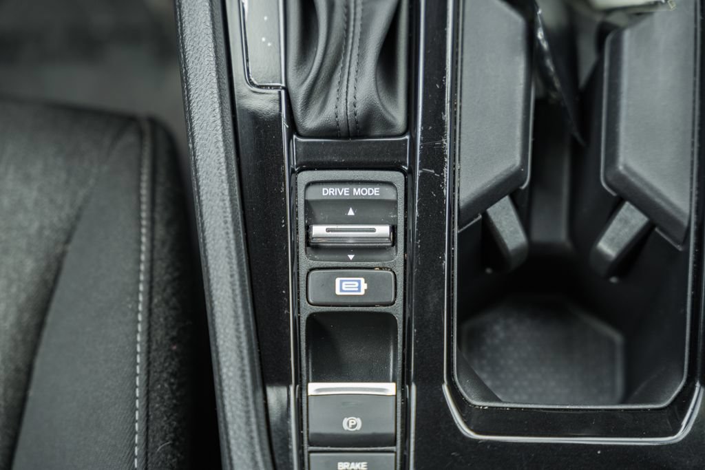 Used 2025 Honda Accord Sport image 24