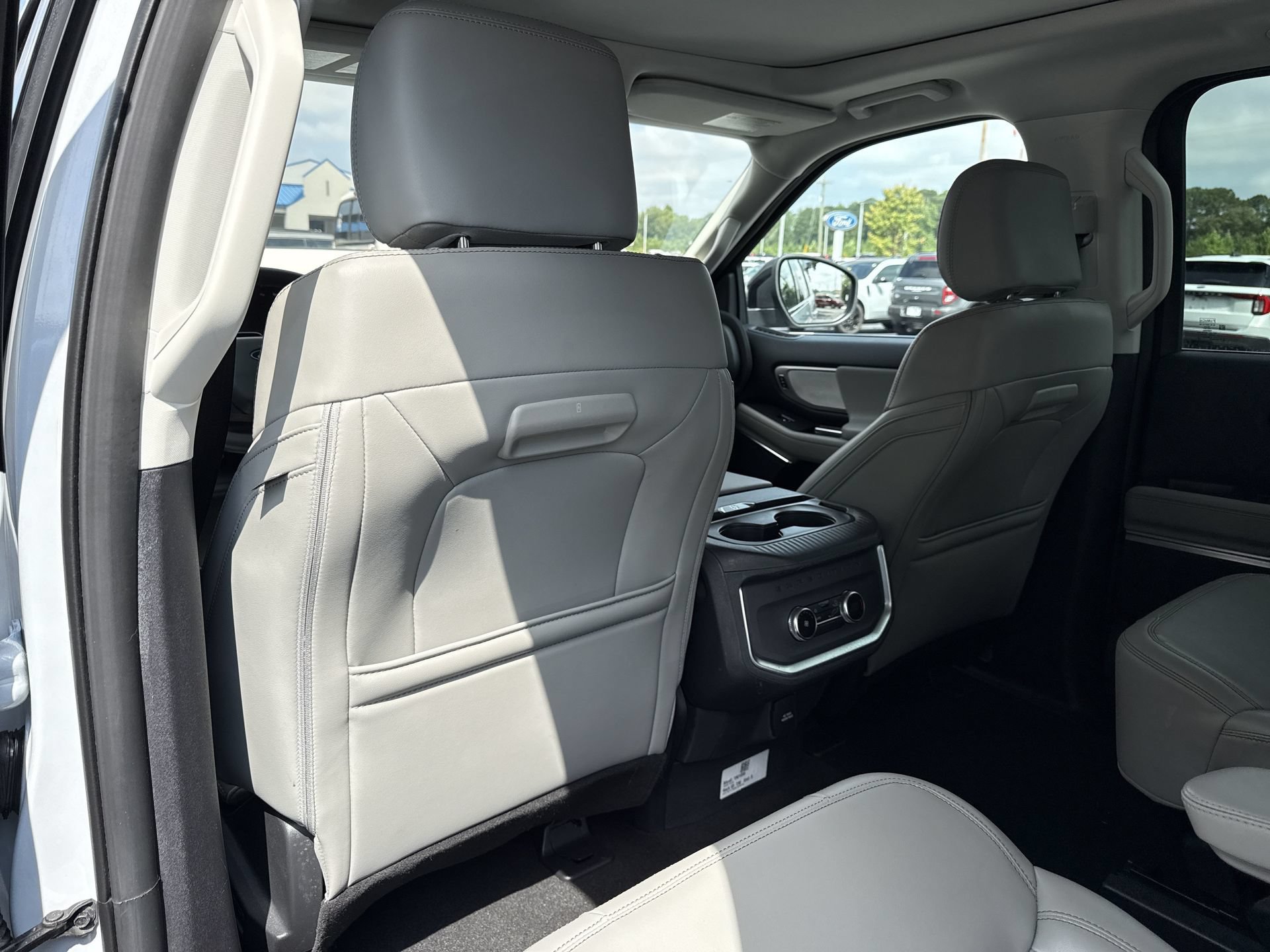 Certified 2025 Ford Expedition Active AWD/4WD image 20