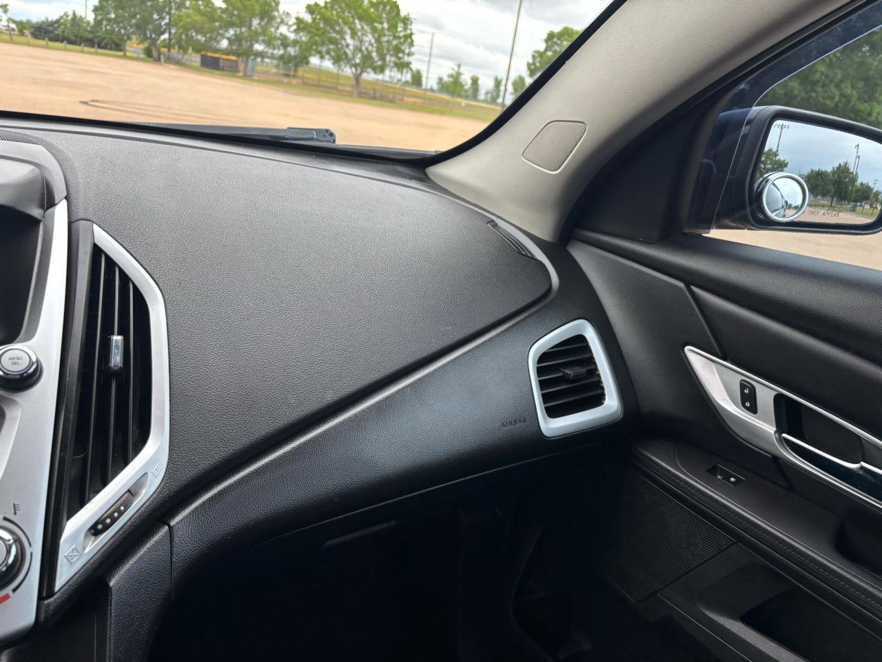 Used 2017 GMC Terrain SLE FWD image 17
