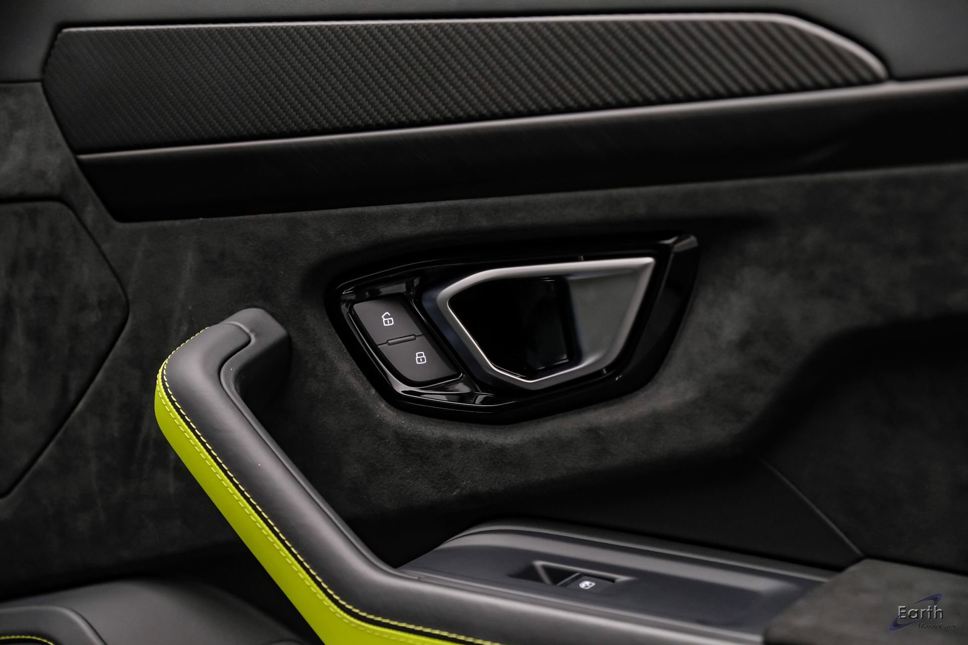 Used 2022 Lamborghini Urus image 99