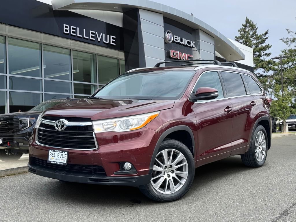 Used 2015 Toyota Highlander XLE image 1