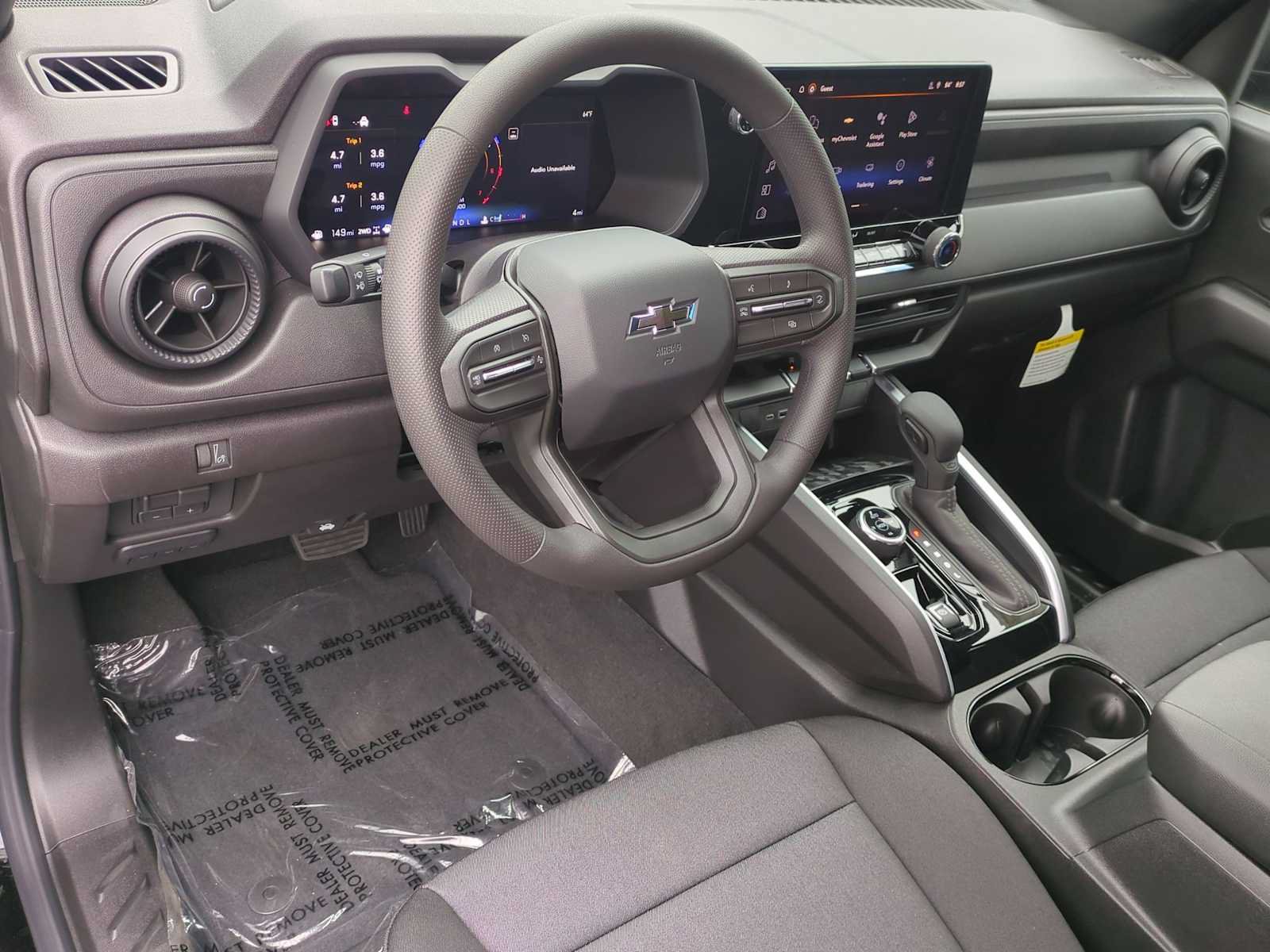 New 2026 Chevrolet Colorado Trail Boss w/ Midnight Edition AWD/4WD image 12