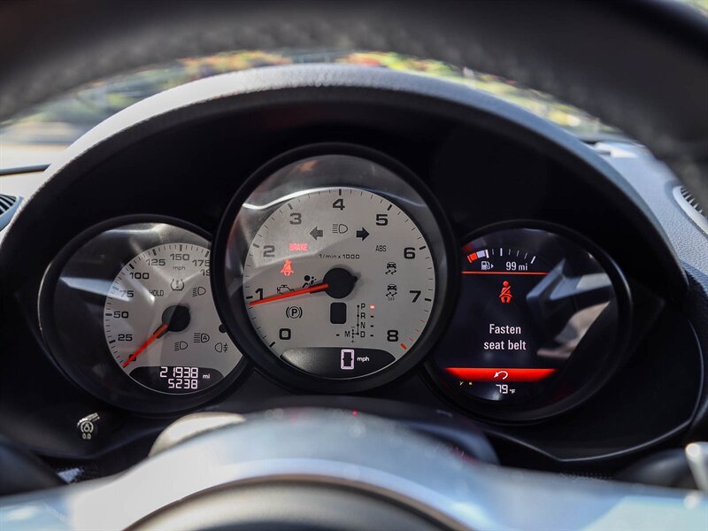 Used 2018 Porsche 718 Cayman S RWD image 24