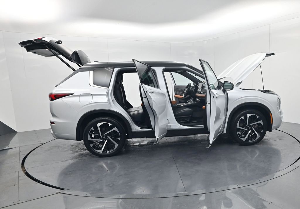 Used 2023 Mitsubishi Outlander SEL 40th Anniversary image 55