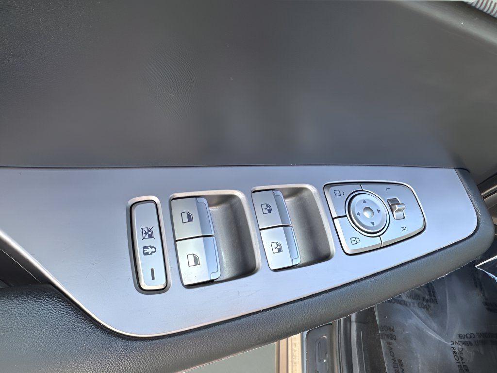 Used 2025 Hyundai Palisade SEL AWD/4WD image 28