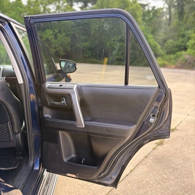 Used 2021 Toyota 4Runner Limited AWD/4WD image 18