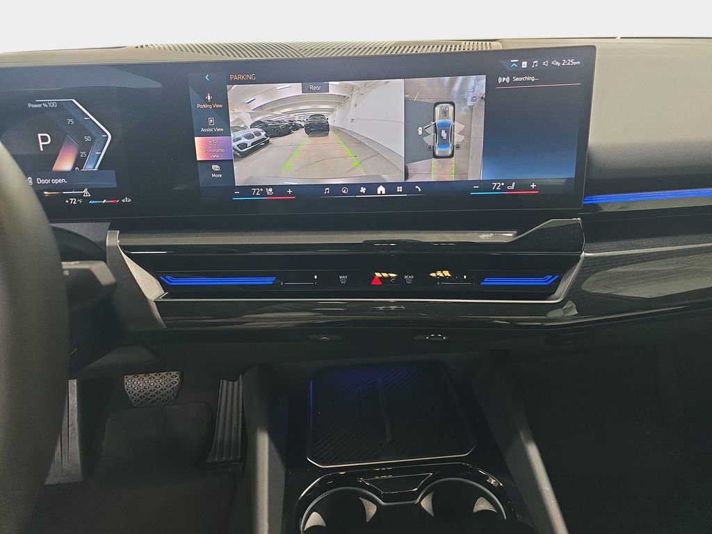 Used 2026 BMW 530i w/ Premium Package image 23