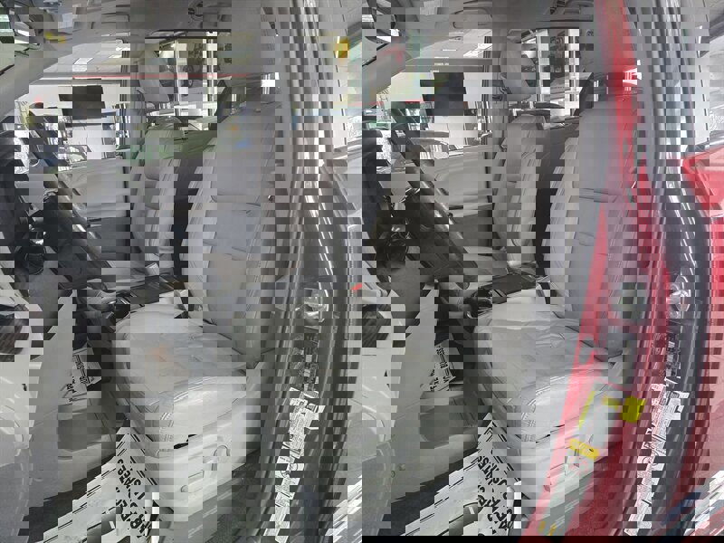 Used 2017 Toyota Sienna XLE w/ XLE Navigation Package image 9