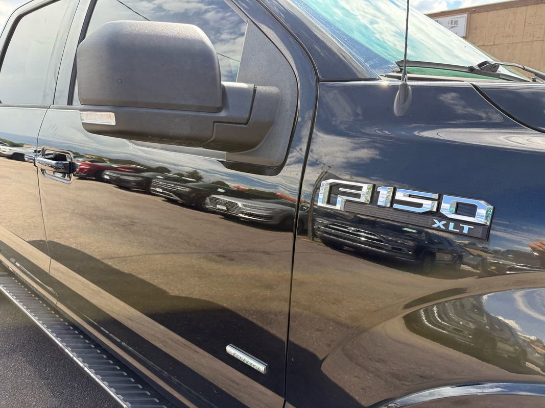 Used 2016 Ford F150 XLT w/ Equipment Group 302A Luxury image 9