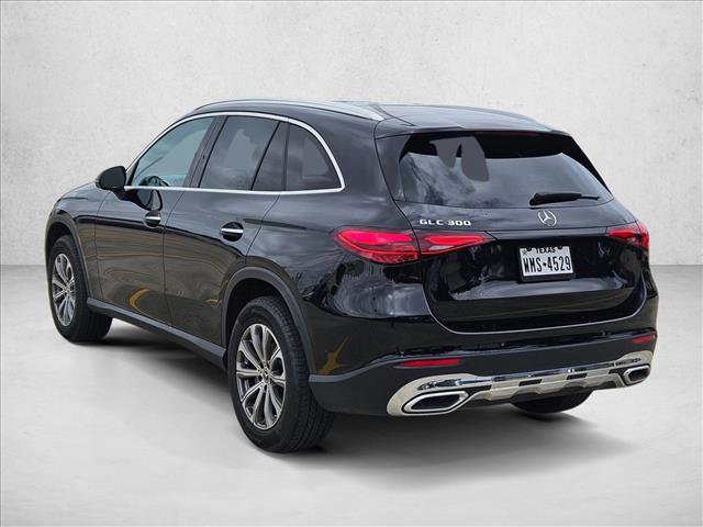 Used 2025 Mercedes-Benz GLC 300 image 7