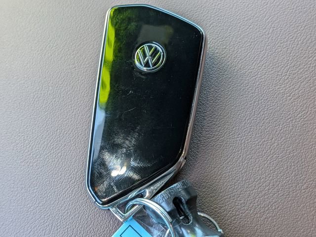 New 2025 Volkswagen ID.4 Pro image 29