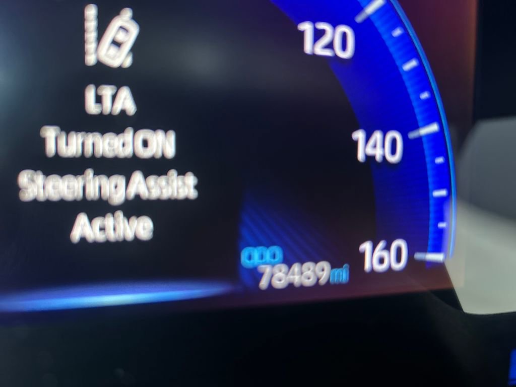 Certified 2022 Toyota Corolla Cross XLE w/ Convenience Package AWD/4WD image 10