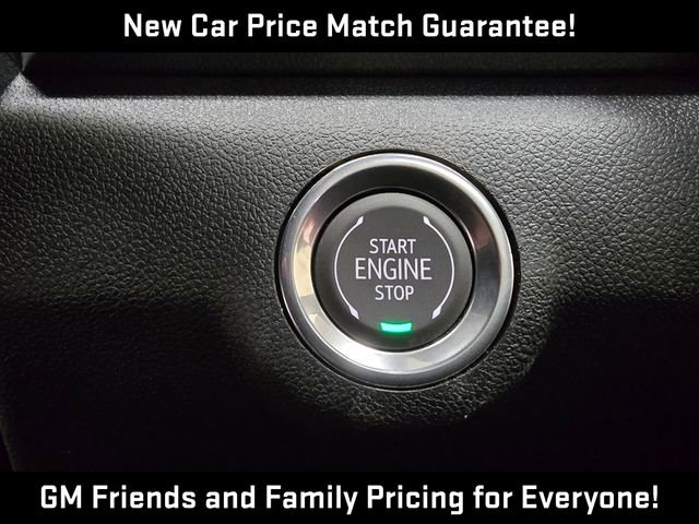 New 2026 GMC Terrain Denali w/ LPO, Black Badging Package image 21