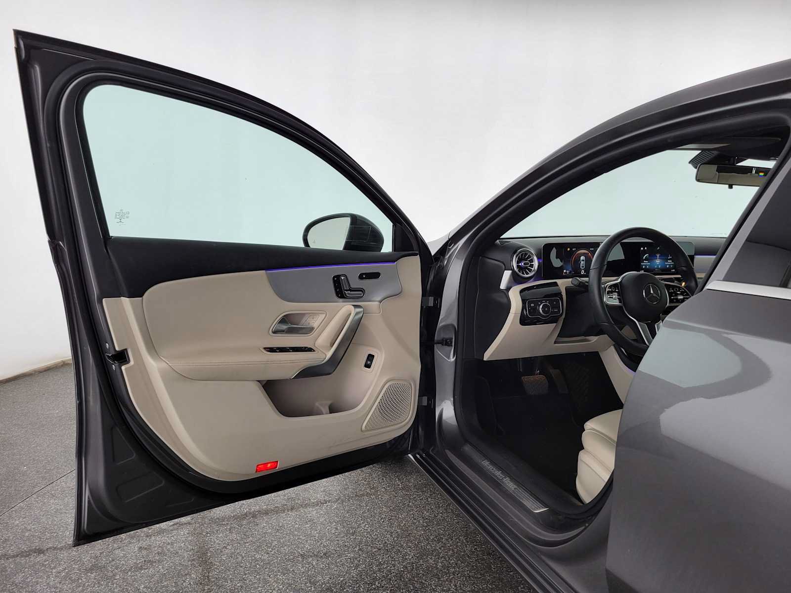 Used 2020 Mercedes-Benz A 220 image 19