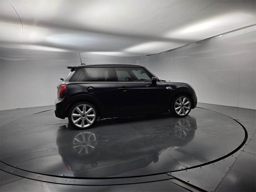 Used 2021 MINI Cooper S image 13