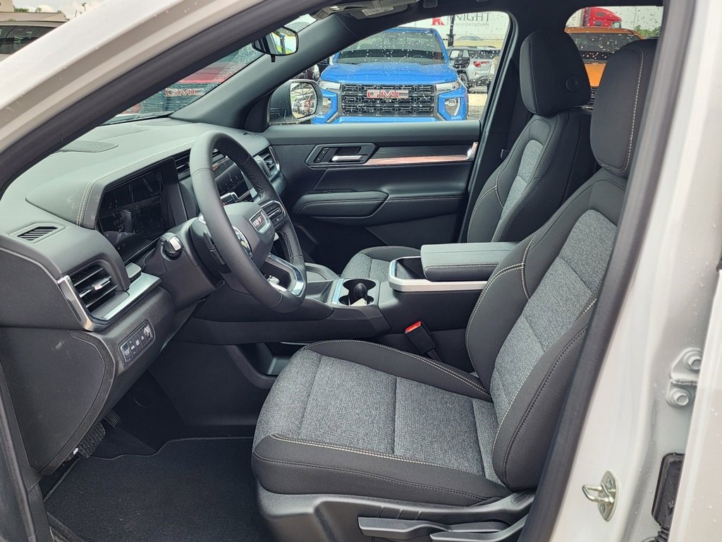 New 2026 GMC Terrain Elevation w/ Black Edition image 15