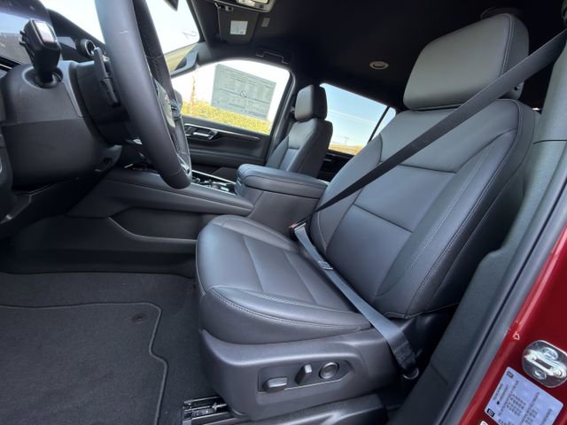 New 2026 Chevrolet Suburban LT w/ Comfort Package RWD image 19